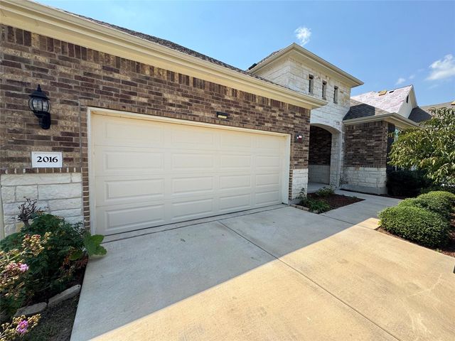 2016 Elk Creek Dr, Leander, TX 78641