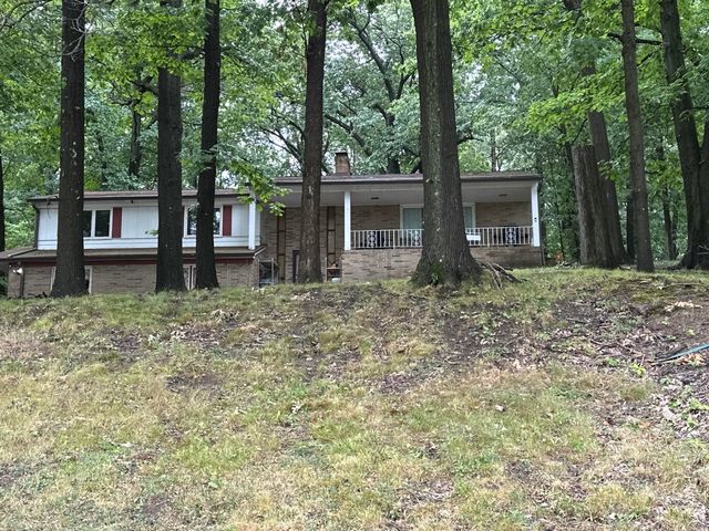 5605 W  Ridgewood Dr, Parma, OH 44129