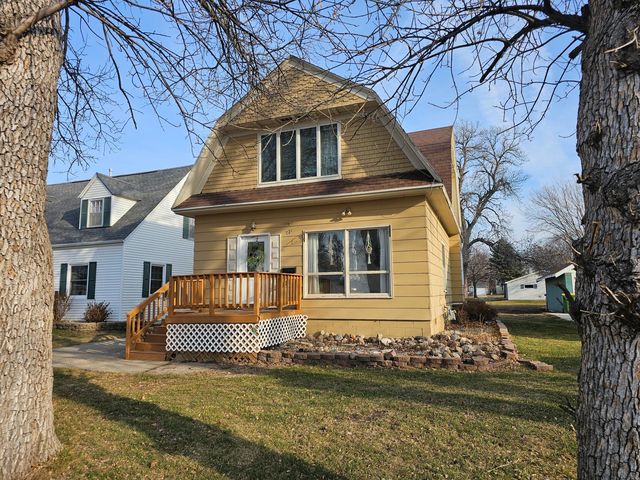 721 2nd Ave SW, Pipestone, MN 56164
