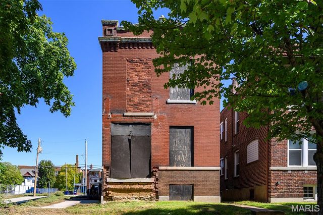 4569 Oakland Ave, Saint Louis, MO 63110