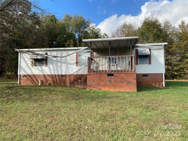 130 & 134 Gold St, Lawndale, NC 28090