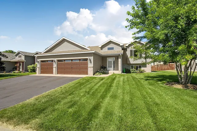 24457 17th Ave, Saint Cloud, MN 56301