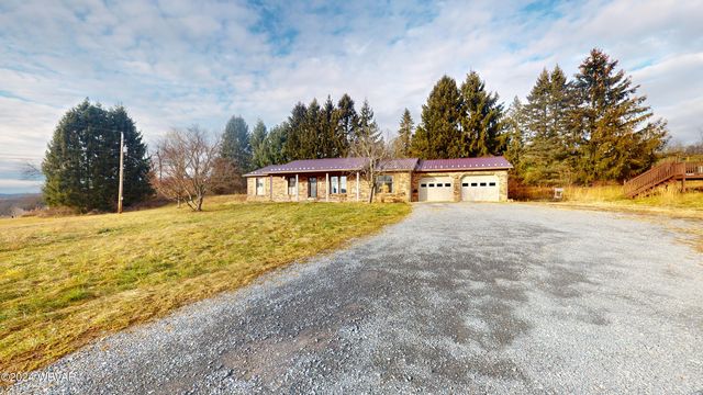 1977 Quaker State Rd, Montoursville, PA 17754