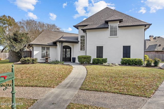 120 Innisbrook Dr, Broussard, LA 70518