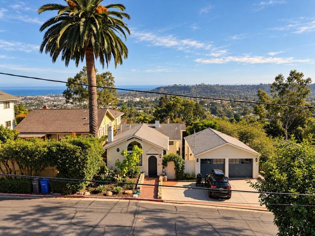 1828 Loma St, Santa Barbara, CA 93103