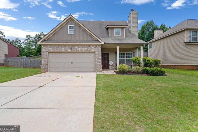 316 Maddi Grace Ct, Locust Grove, GA 30248