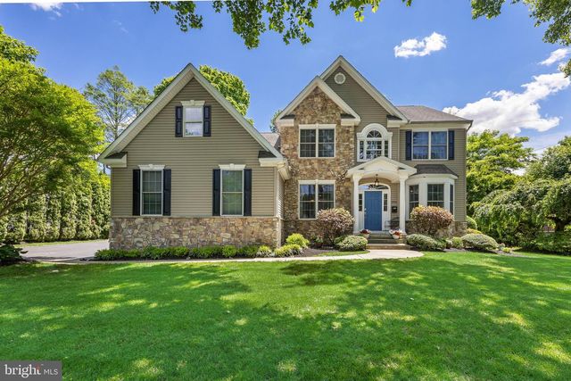 396 E  3rd St, Moorestown, NJ 08057