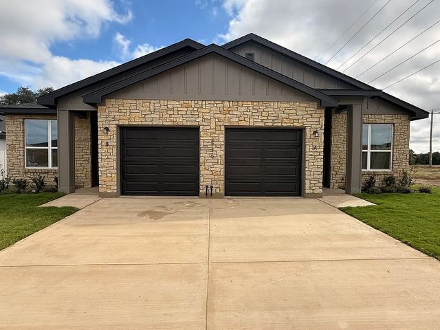 3716 Yellow Buckeye Dr #B, Killeen, TX 76542
