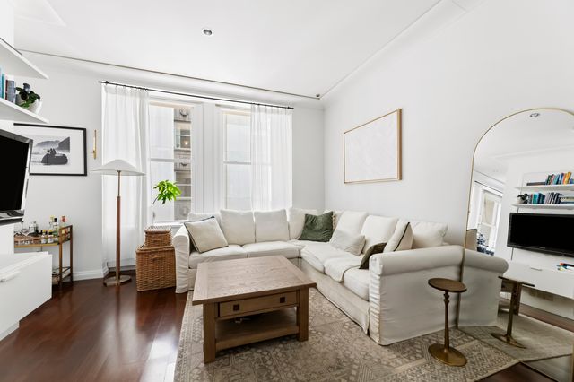 55 Wall St #720, New York, NY 10005