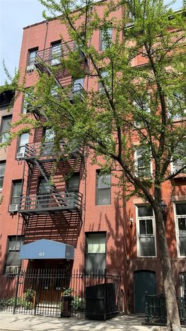 415 W 46 Street #2D, New York, NY 10036