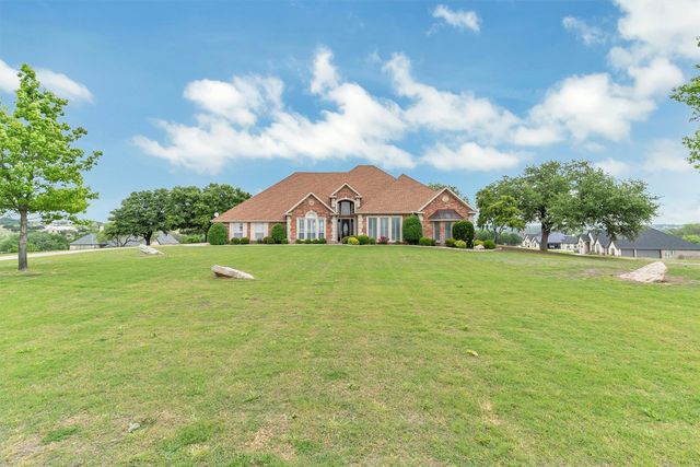 141 Club House Dr, Weatherford, TX 76087