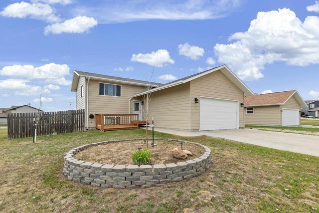 740 Bear Tooth Ct, Box Elder, SD 57719