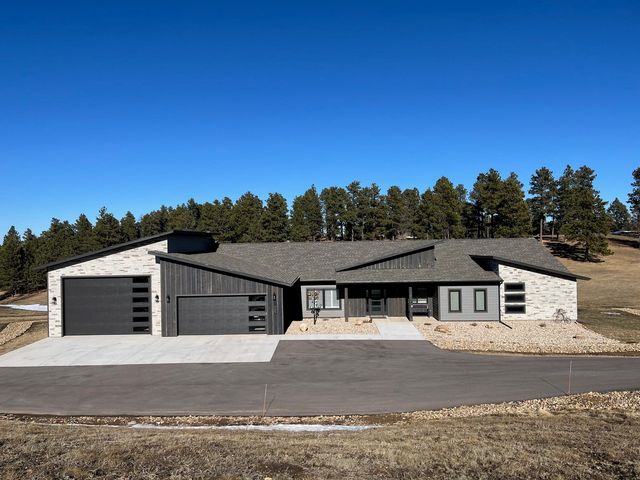 11805 Valley View Cir, Spearfish, SD 57783