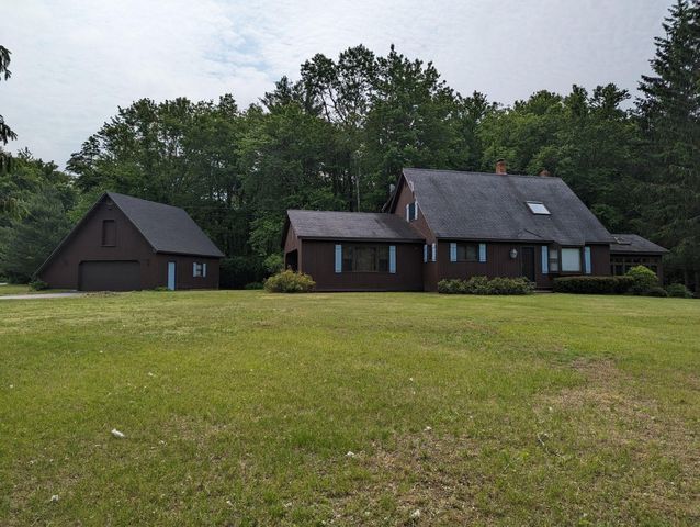 21 Cobleigh Estates Road, West Chesterfield, NH 03466