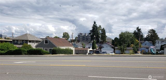3405 3425 Rucker Avenue, Everett, WA 98201