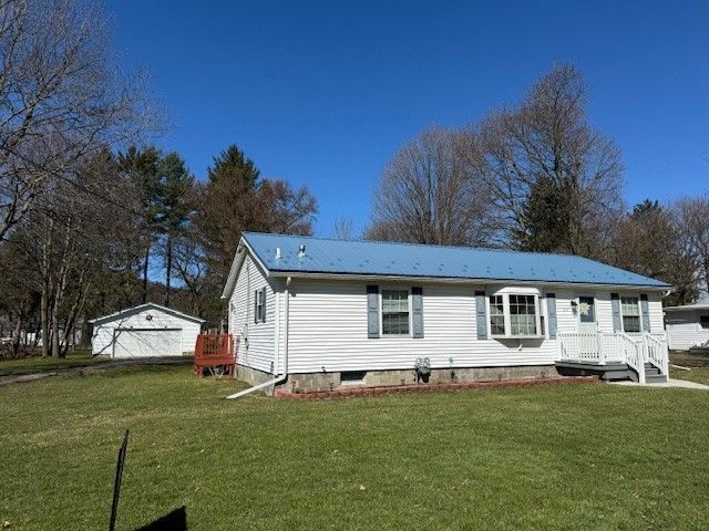117 Trapping Brook Rd, Wellsville, NY 14895