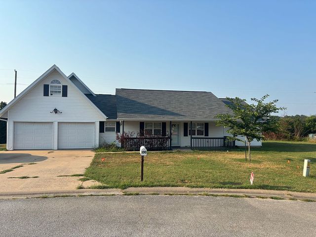 100 Micahs Xing, Reeds Spring, MO 65737