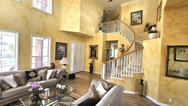 5000 Birkdale Way, San Jose, CA 95138
