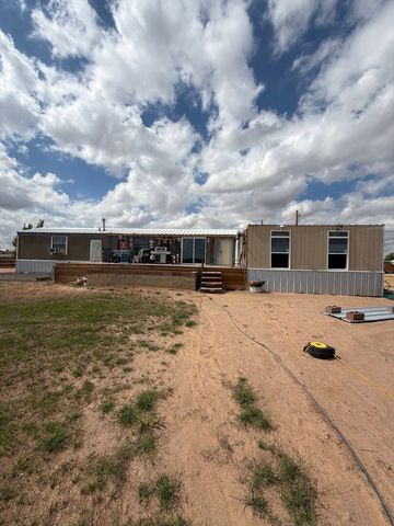 215 & 217 Moon St, Logan, NM 88426