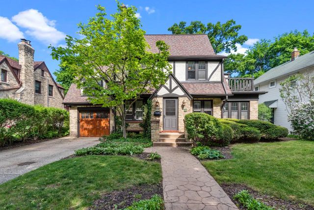 1908 Forest STREET, Wauwatosa, WI 53213