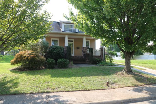 1330 Mint St, Winston Salem, NC 27101