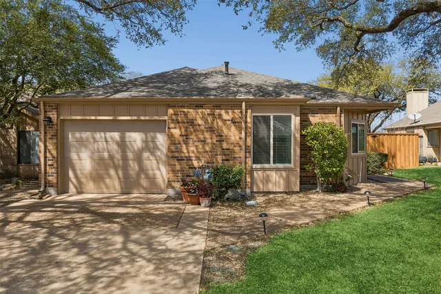 4111 Rosser Sq, Dallas, TX 75244