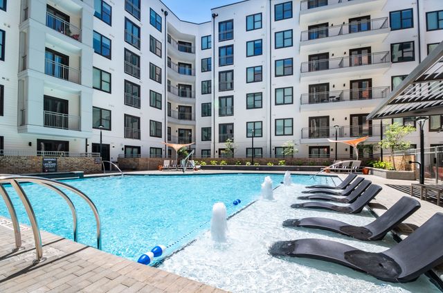 2641 E  College Ave #613, Decatur, GA 30030