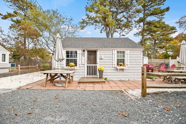 262 Old Wharf Rd #103, Dennis Port, MA 02639