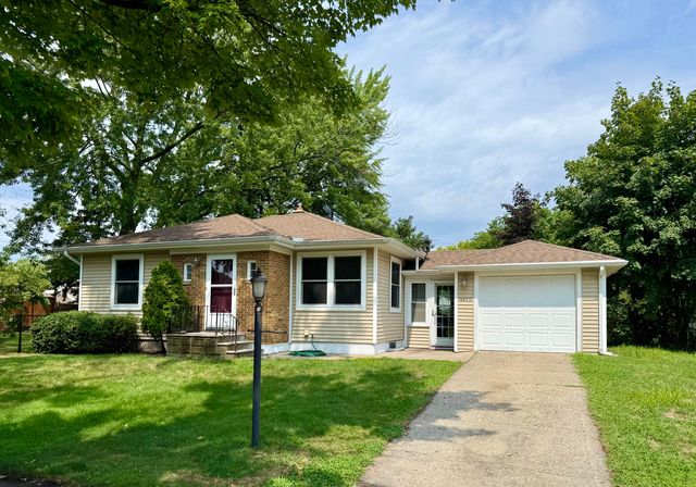 1115 Park Ave, Grand Haven, MI 49417