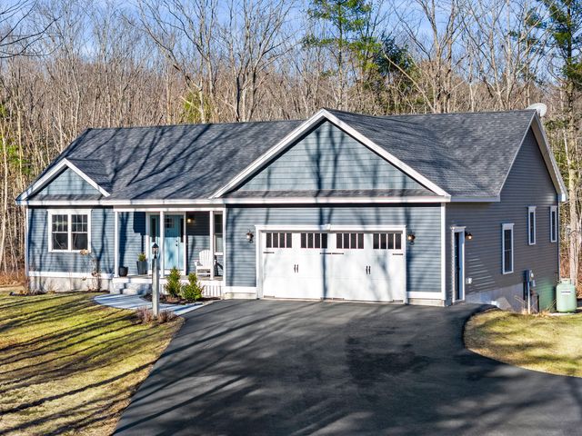 9 Sadie Lane, Kennebunk, ME 04043