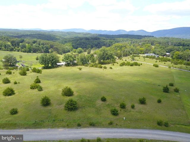 6 Markwood Dr, Keyser, WV 26726
