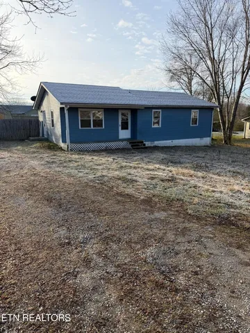 156 Higdon Ln, La Follette, TN 37766