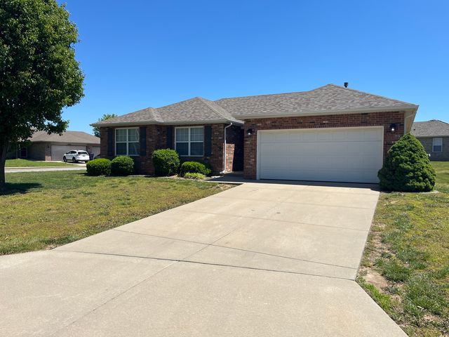 1110 S  Casa Grande Ave #1110C, Springfield, MO 65802