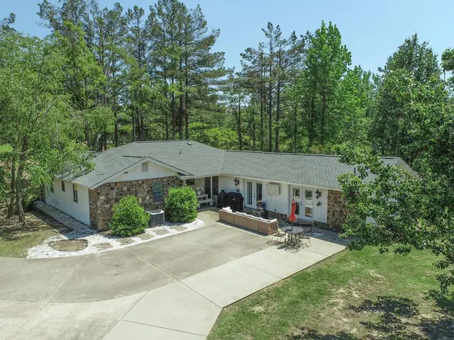 315 Woodland Rd, Batesville, MS 38606
