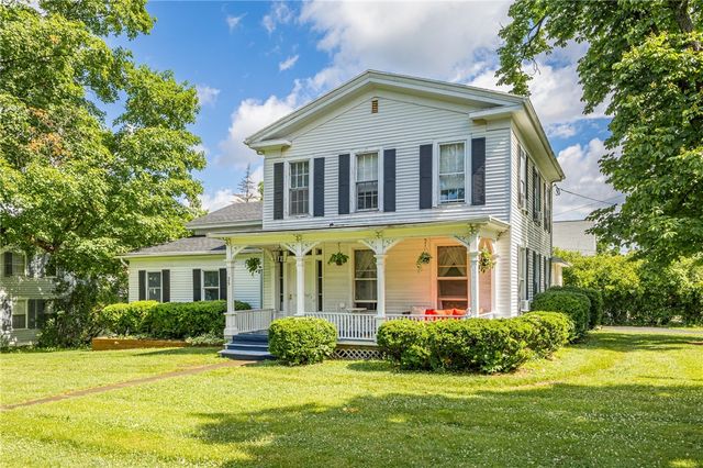 25 South St, Geneseo, NY 14454