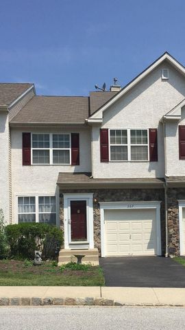 207 Tall Pines Dr, West Chester, PA 19380