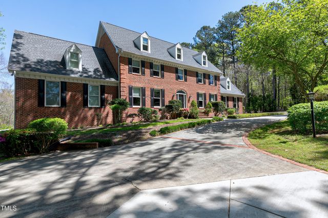 3900 E  Valley Ct, Raleigh, NC 27606