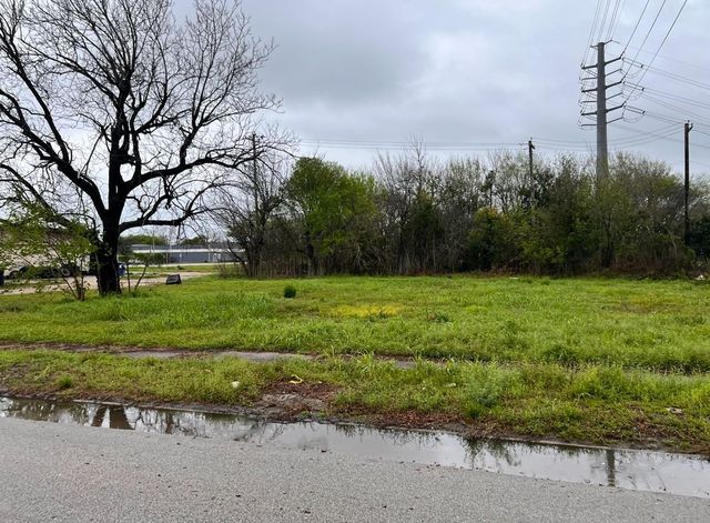 Martin Luther King Blvd, Texas City, TX 77590