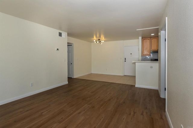 6111 Rancho Mission Rd #106, San Diego, CA 92108