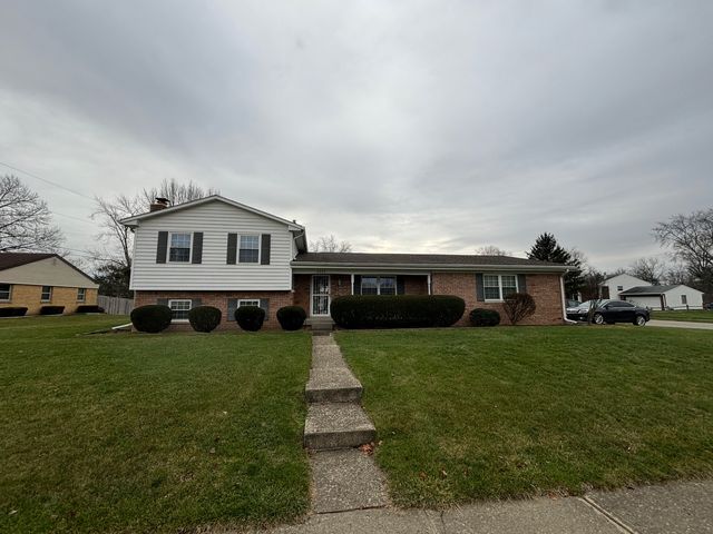 8029 E  13th St, Indianapolis, IN 46219
