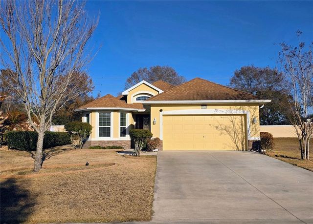 8064 Bridgeport Bay Cir, Mount Dora, FL 32757