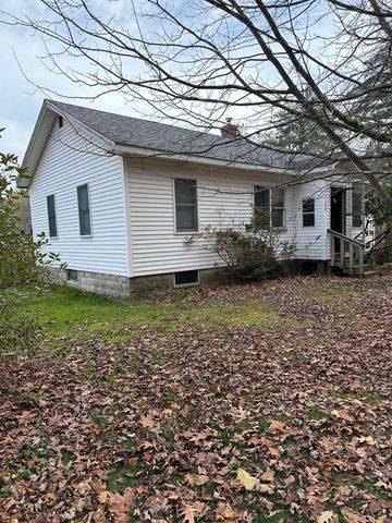 116 Dover Neck Road, Dover, NH 03820