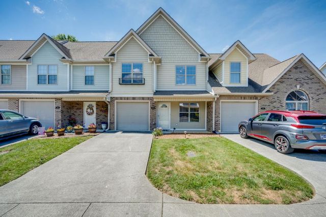 438 Old Grist Mill Blvd, Johnson City, TN 37615