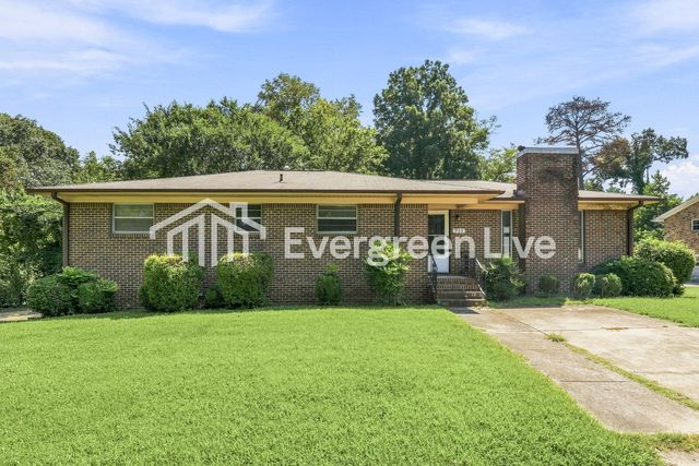 933 8th Ave, Pleasant Grove, AL 35127