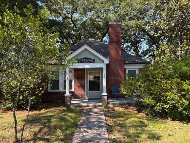722 Munsen Spring Dr, Columbia, SC 29209