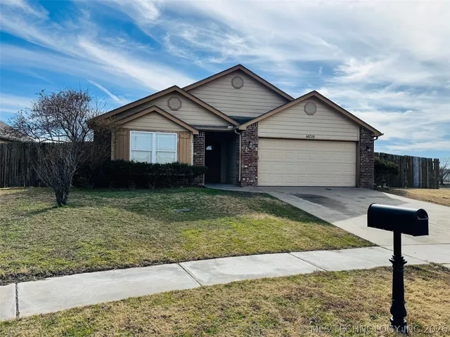14710 E  108th St N, Owasso, OK 74055