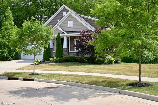 465 Lakeland Way, Aurora, OH 44202