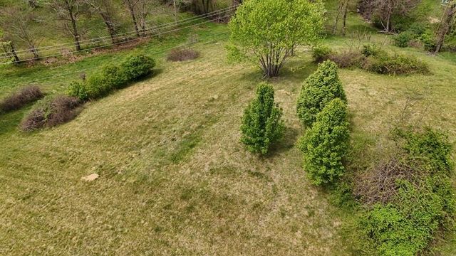 Peppers Ferry Rd, Pulaski, VA 24301