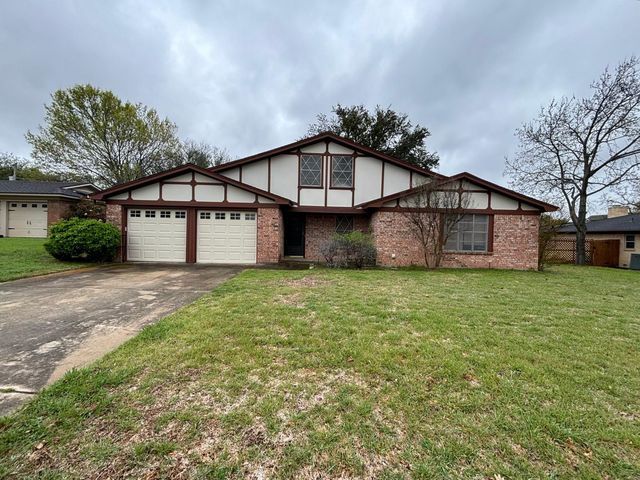 8704 Copper Canyon Rd, North Richland Hills, TX 76182