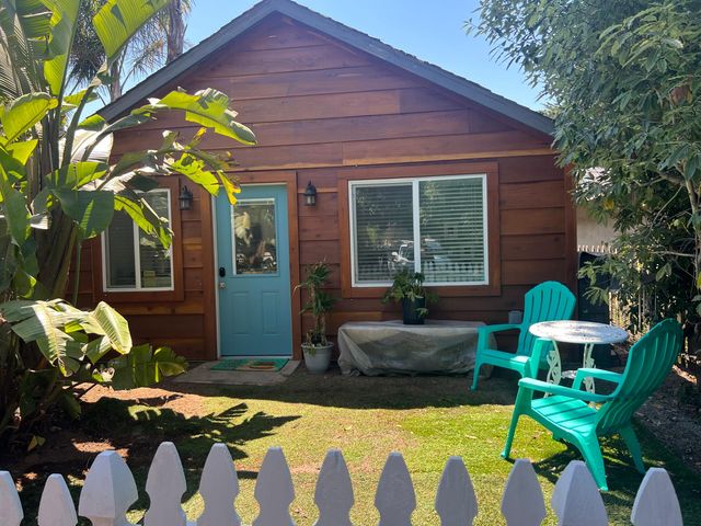 1135 Harcourt Ave, Seaside, CA 93955